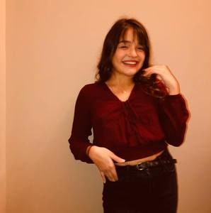 Meet your Posher, Delia